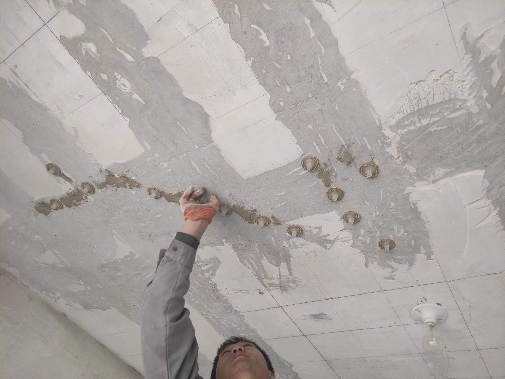 维西混凝土楼板裂缝为什么会开裂?怎么修补?